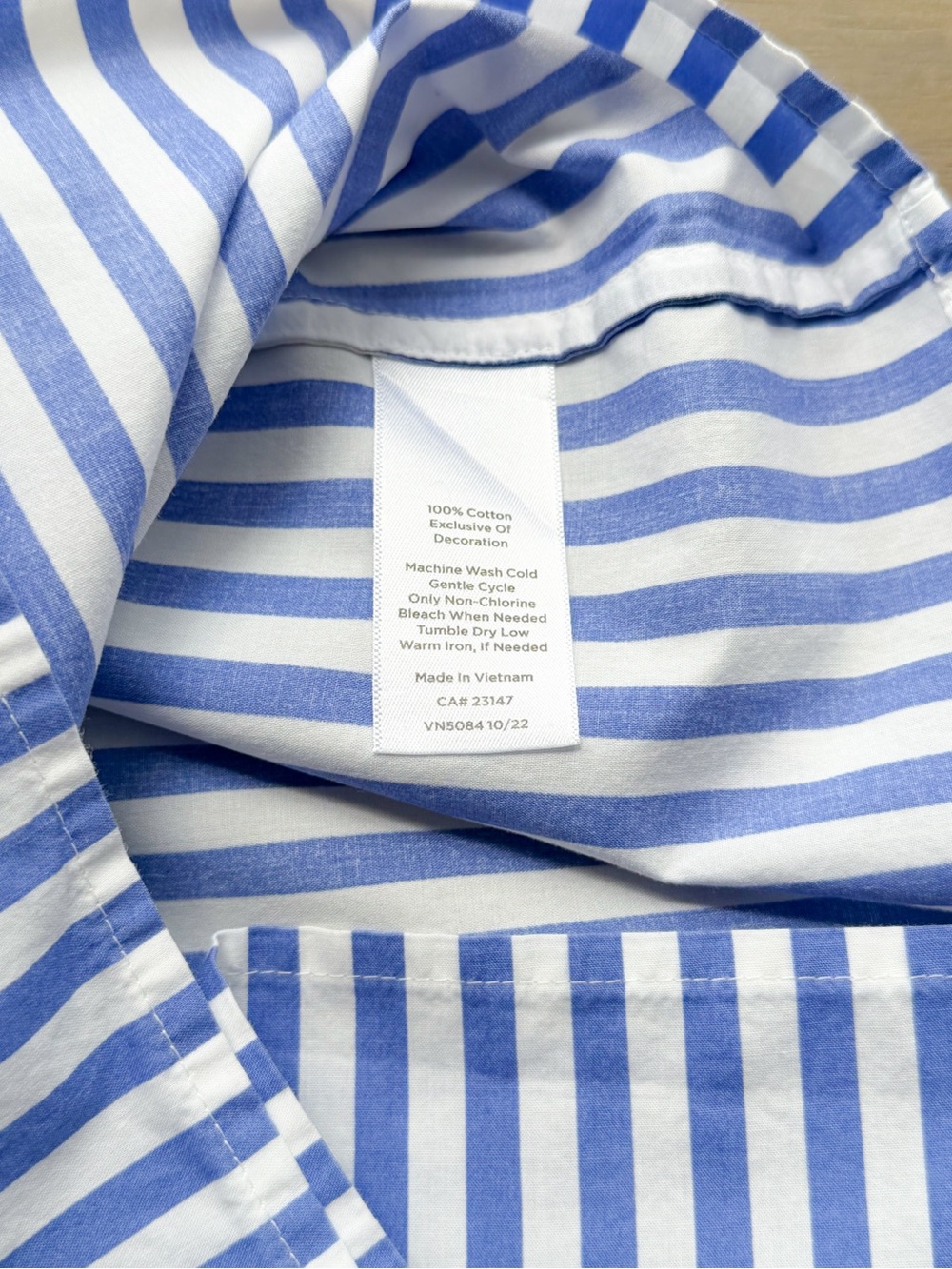 Talbots Blue & White Striped Ruffle Yoke Scalloped Sleeve 100% Cotton Blouse - Picture 8 of 8